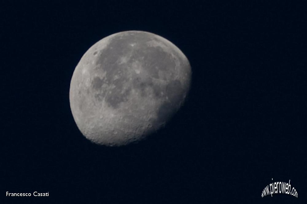 001 La luna calante alta nel cielo.jpg